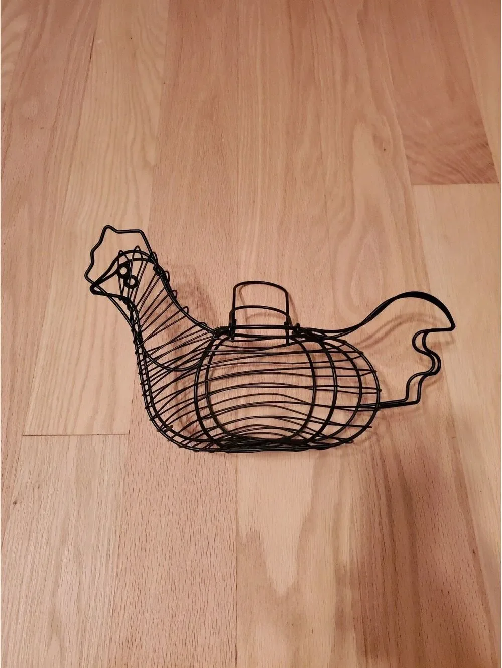 Black Wire Chicken Shaped Egg Basket